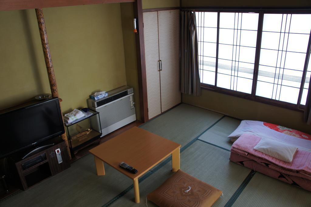 Miyoshiya Ryokan Tanabe Kamer foto